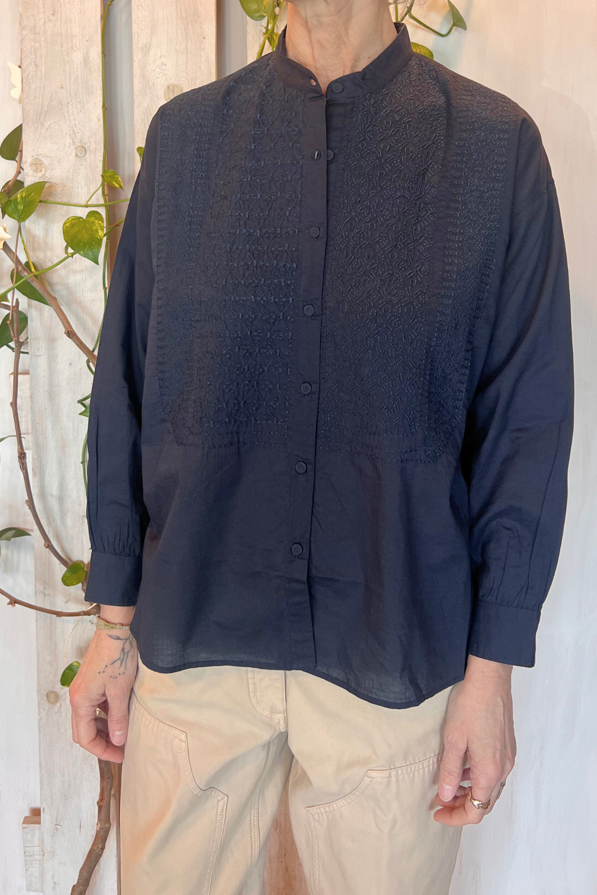 Camicia coreana ricami