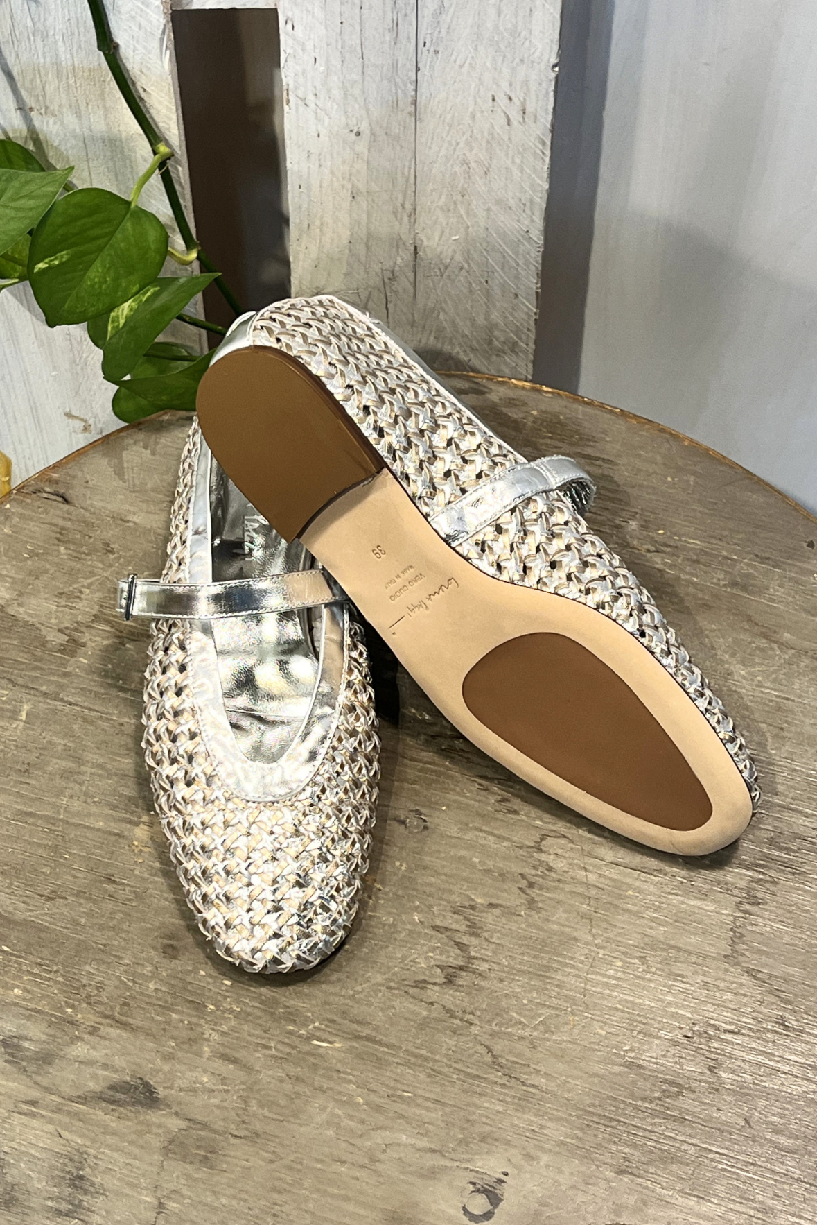 Ballerina pelle intrecciata