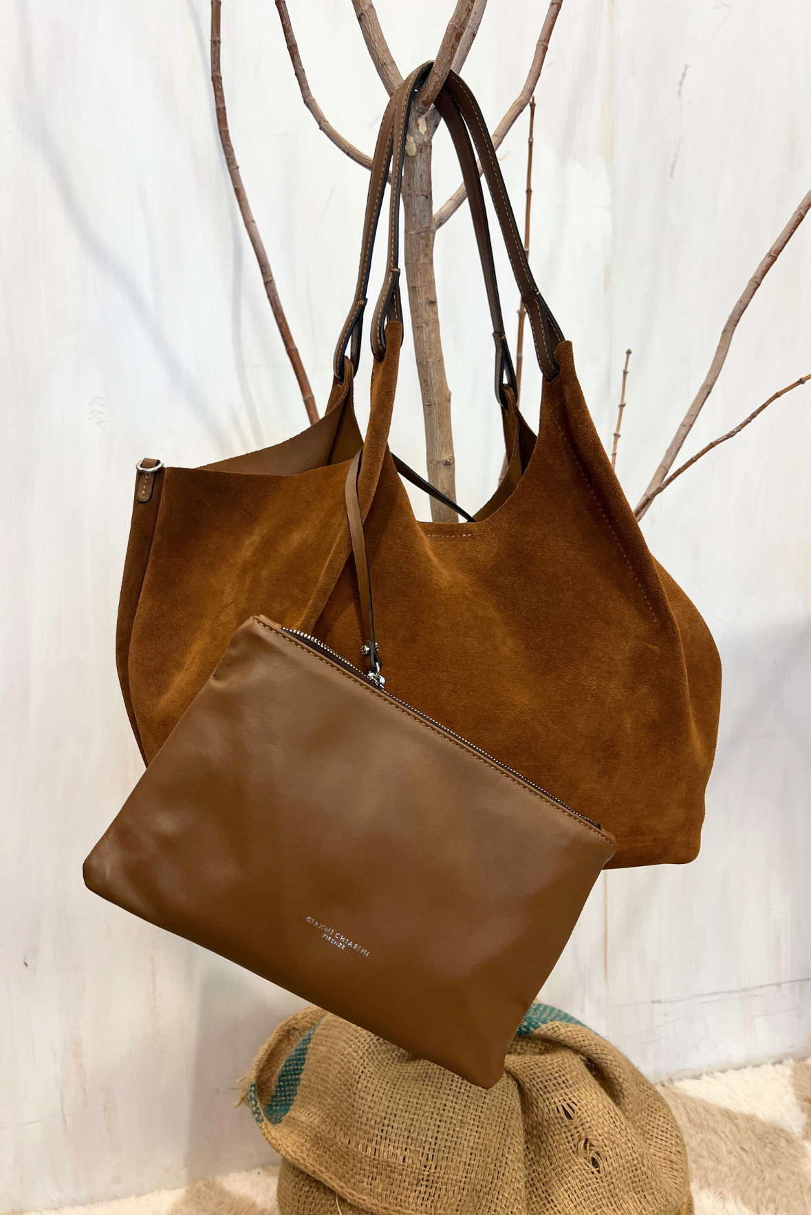 Borsa Due in pelle scamosciata