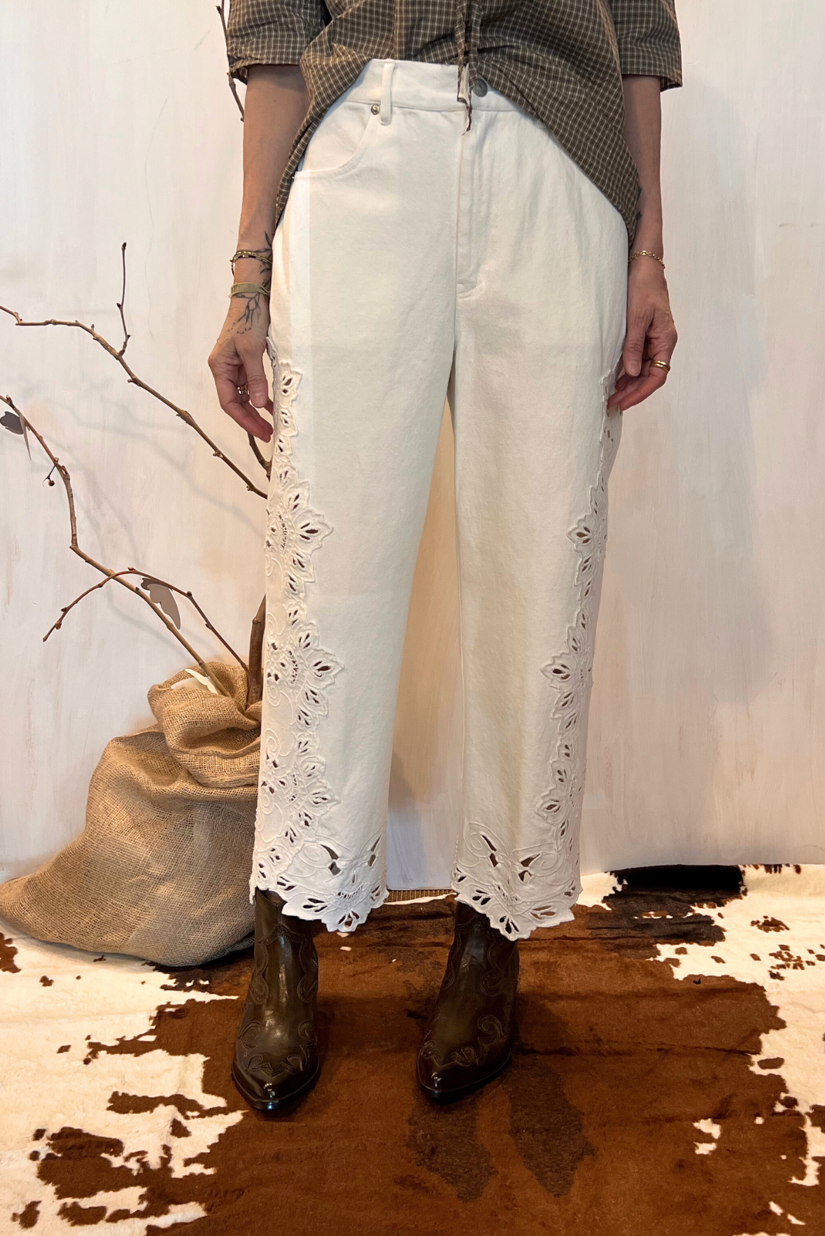 Jeans baloon con ricami