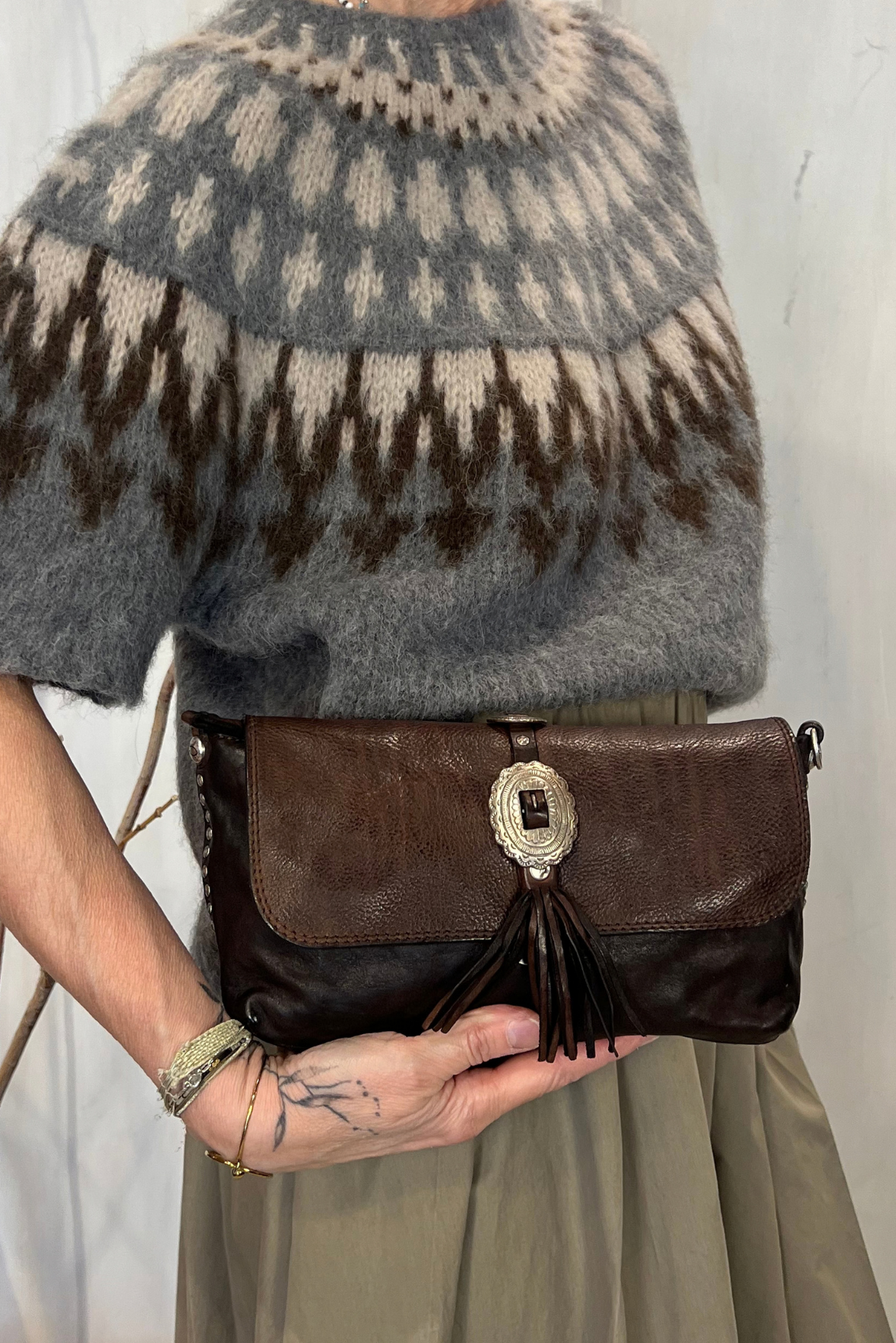 Borsa Artemisia con fibbie texane e frangine