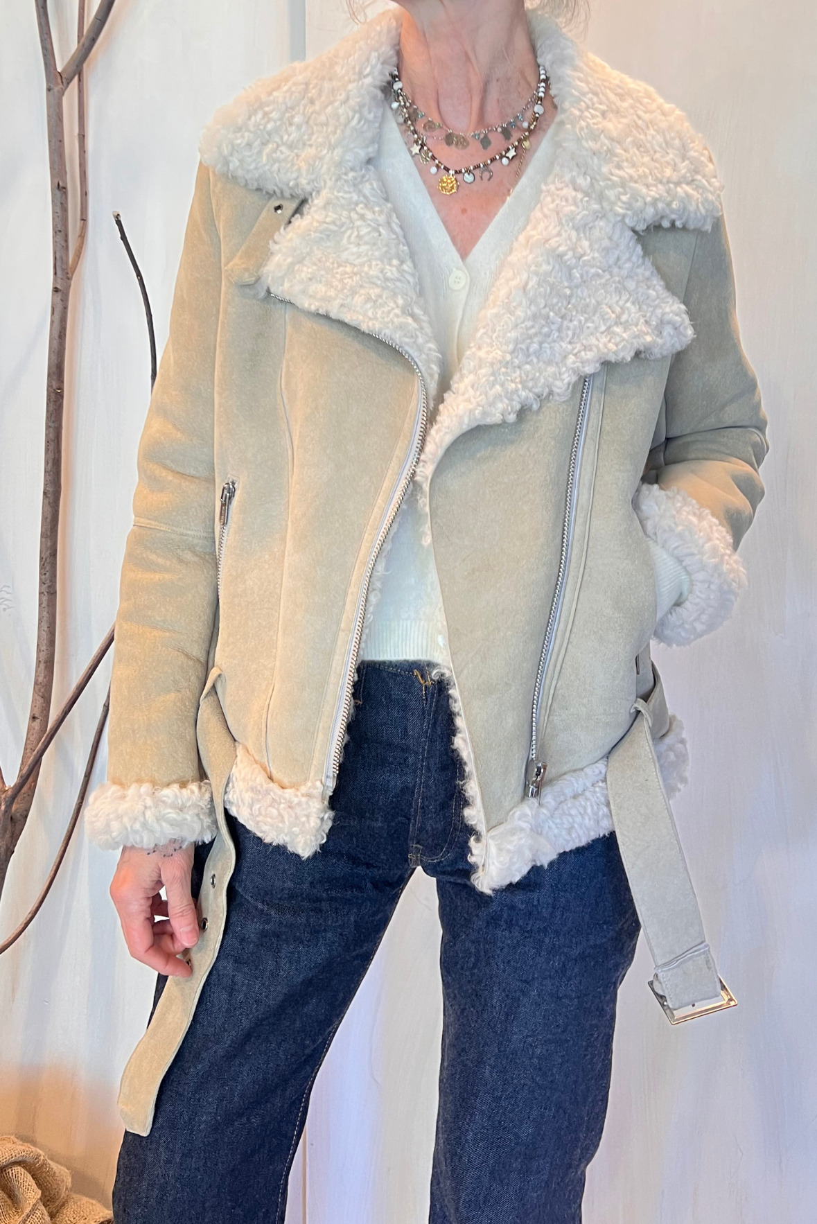 Montone biker in pelle