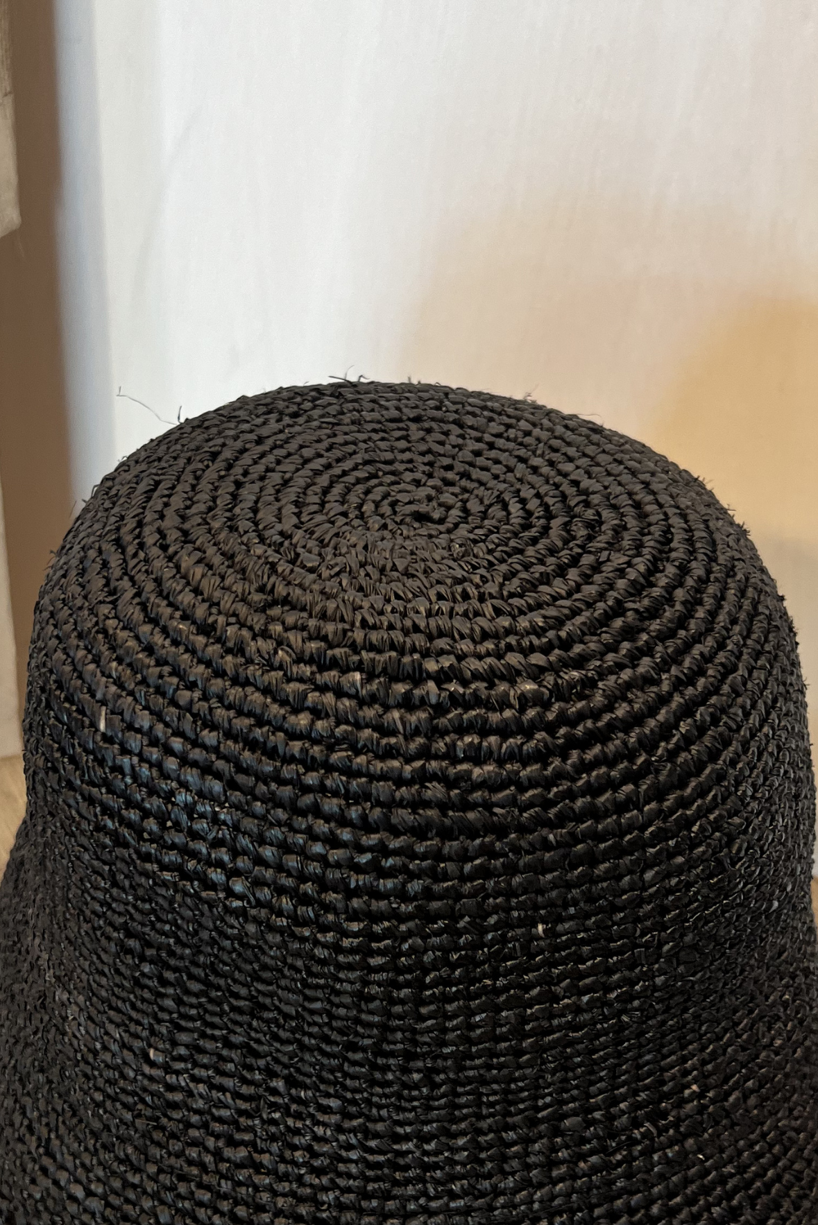 Cloche in rafia