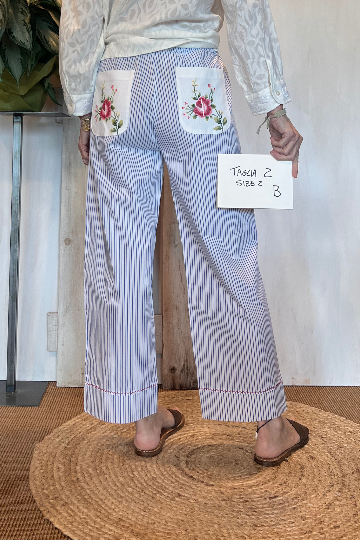 Pantalone ricami patchwork