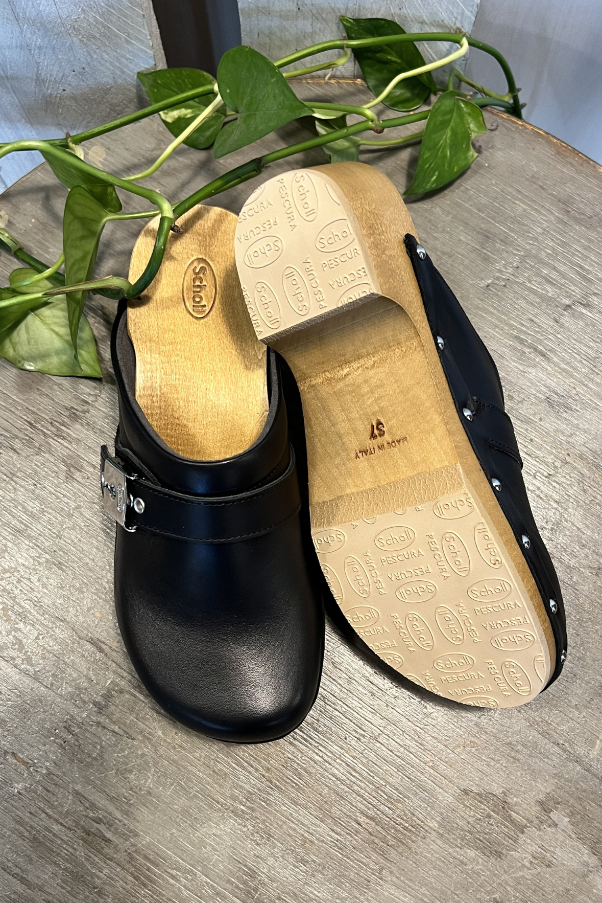 Zoccolo in pelle