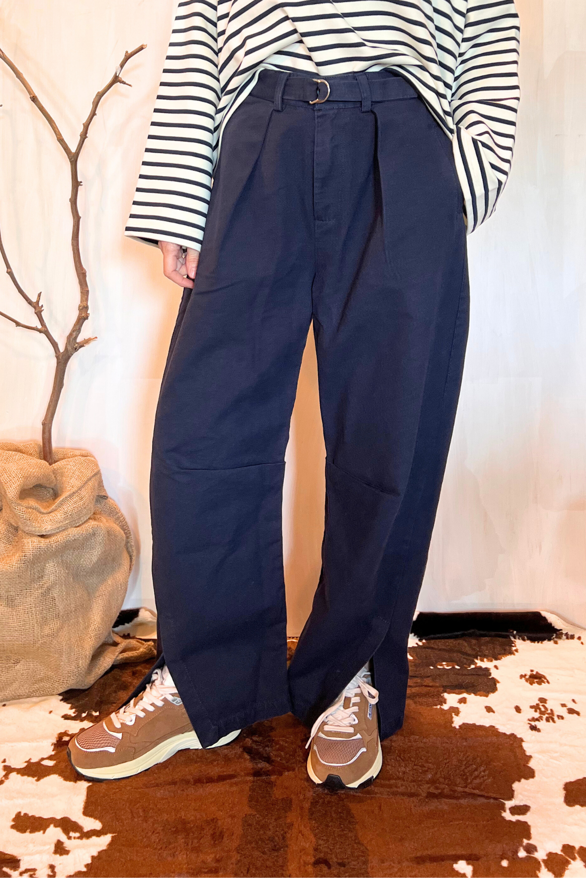 Pantalone balloon con spacchi