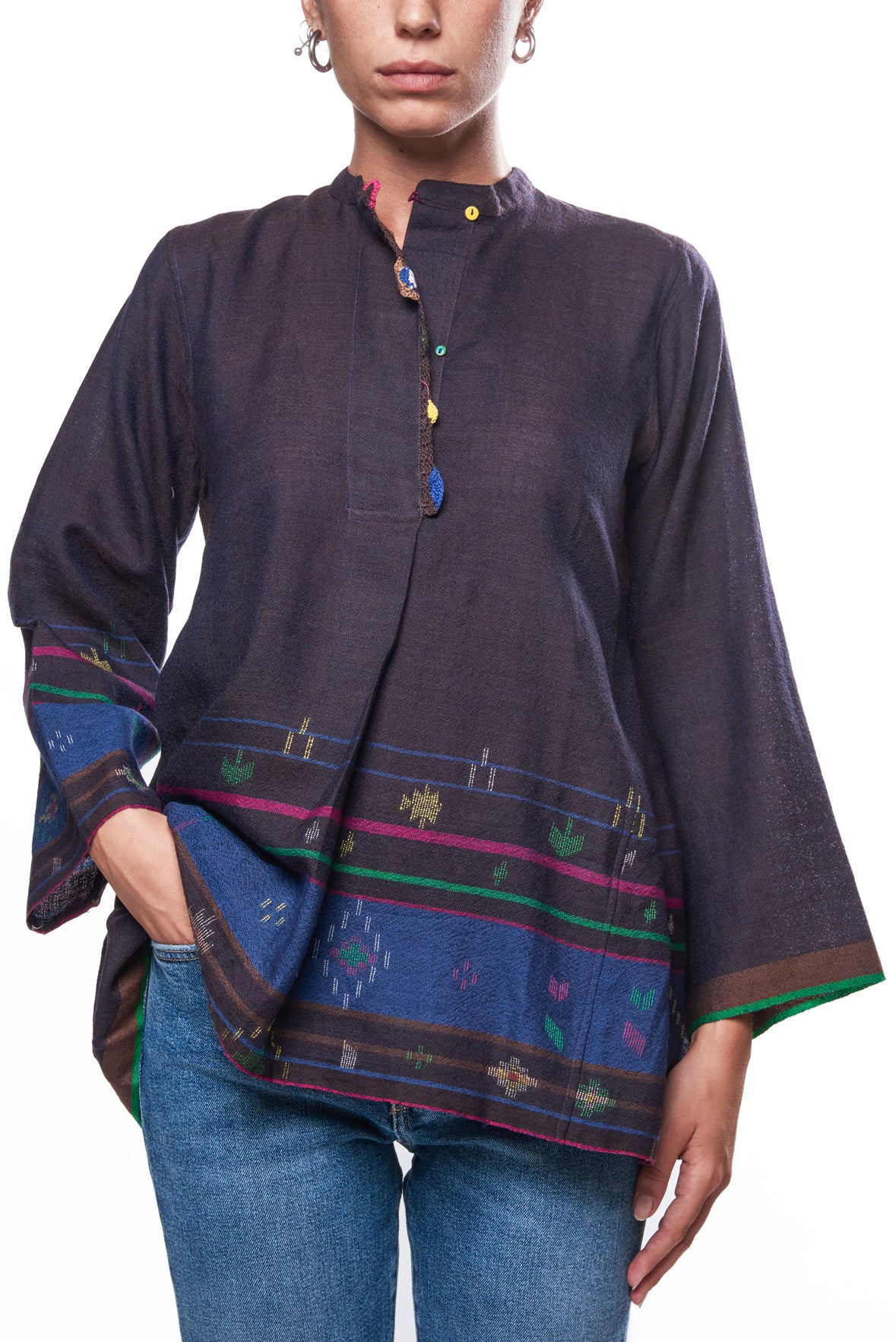 Blusa ricamata