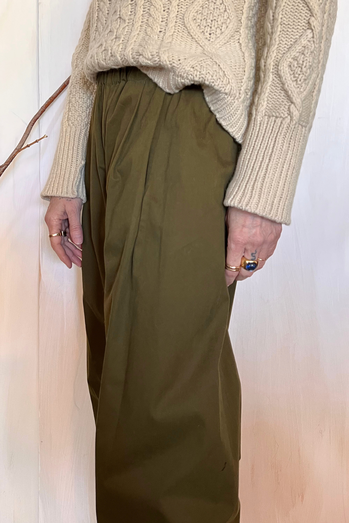 Pantalone palazzo con pinces