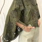 Blusa con pizzo e maxi maniche