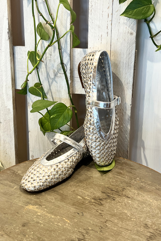 Ballerina pelle intrecciata