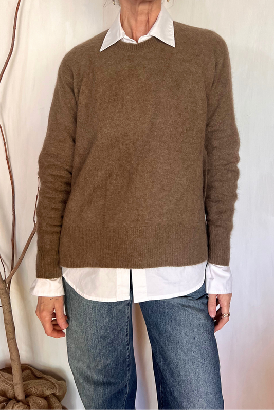 Maglia con bottoni laterali