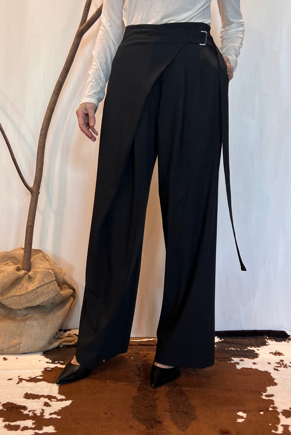 Pantalone con pannello e cintura