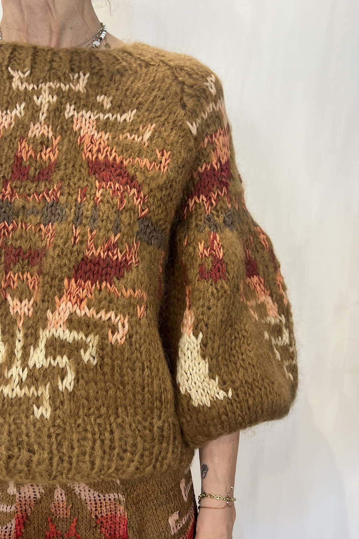 Maglia jacquard maniche a sbuffo