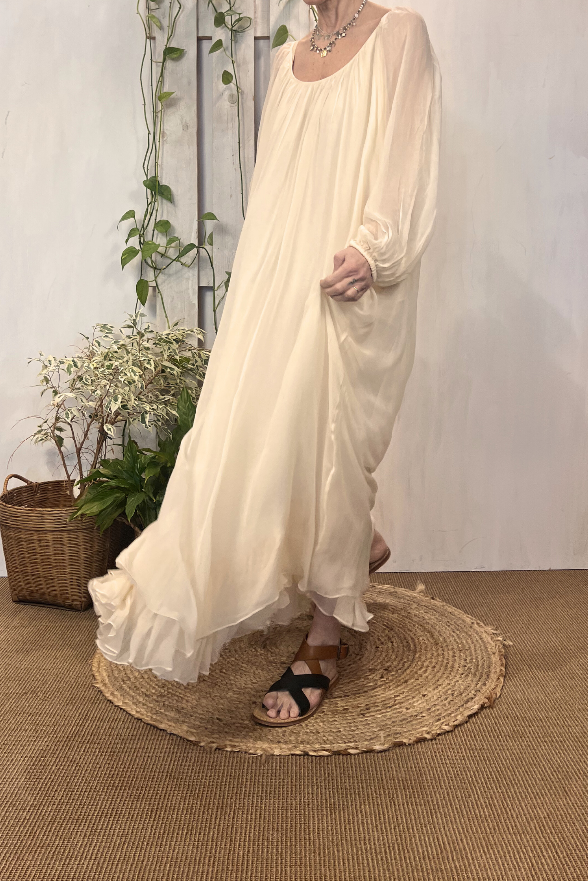 Maxi abito in crepe di viscosa