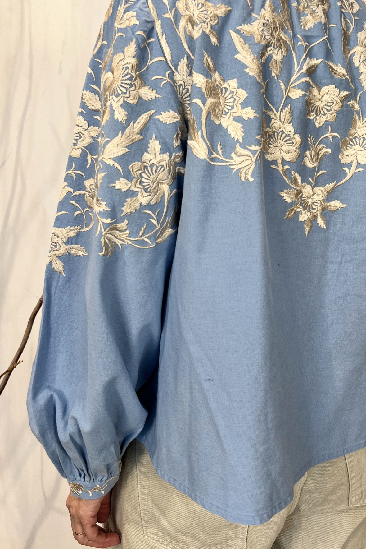 Camicia con ricami