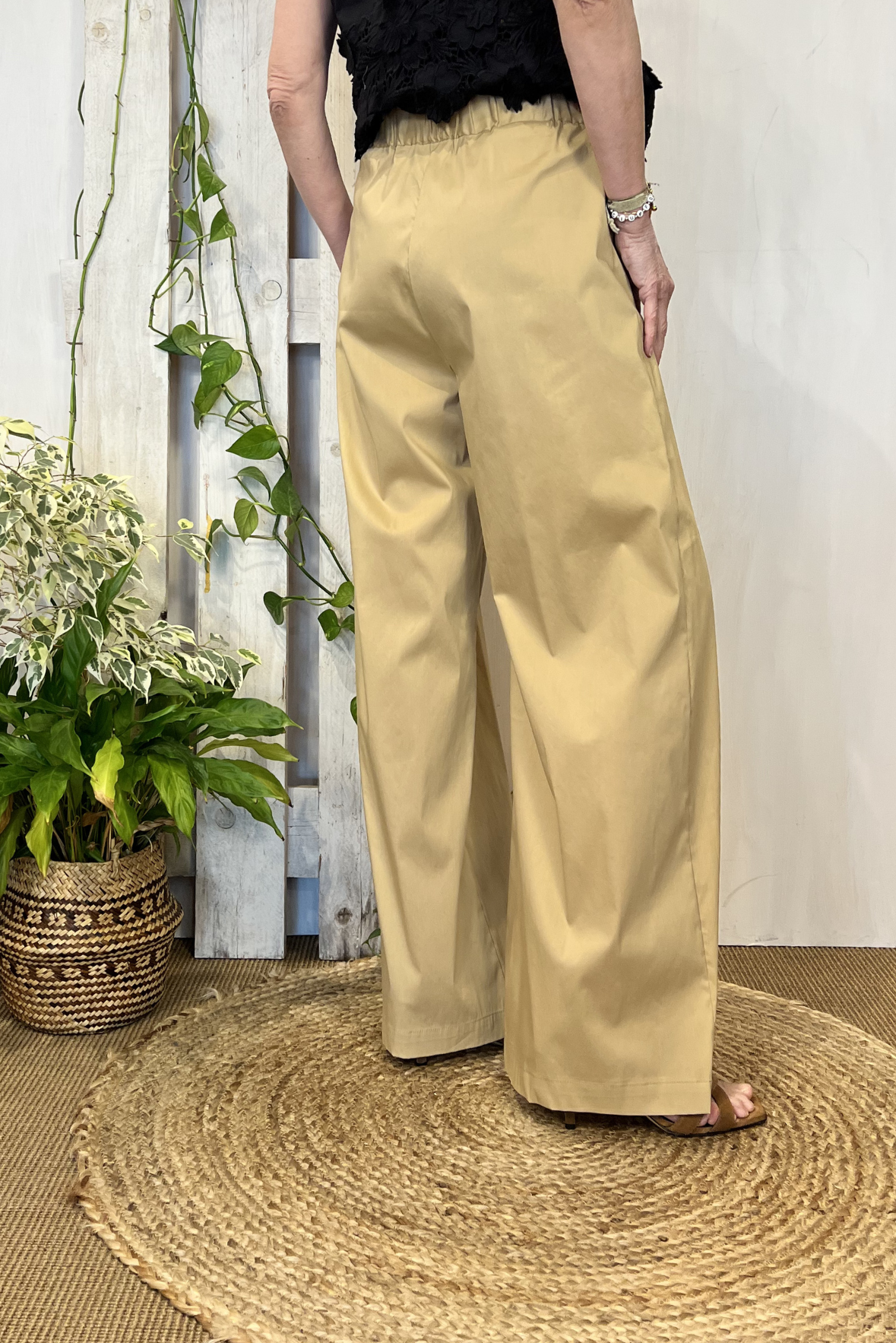 Pantalone a palazzo