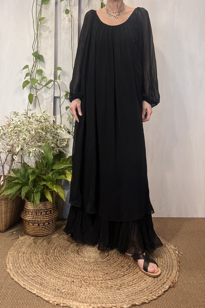 Maxi abito in crepe di viscosa