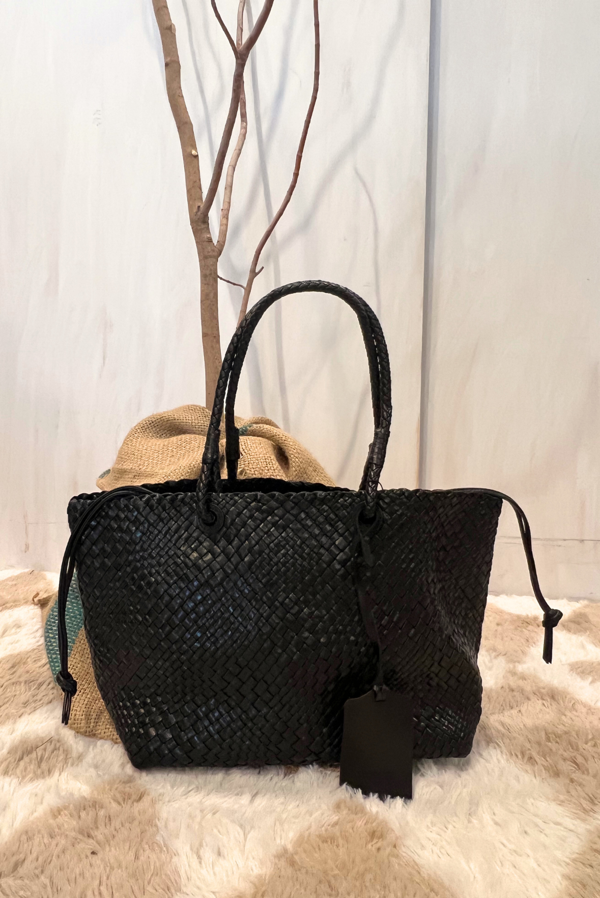 Shopper Bazika in pelle intrecciata