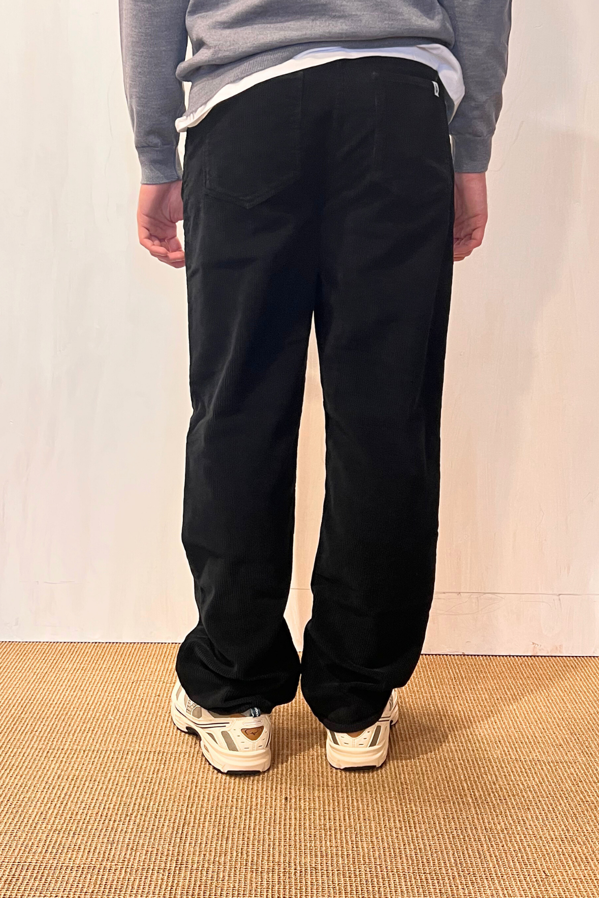 Pantalone loose in velluto