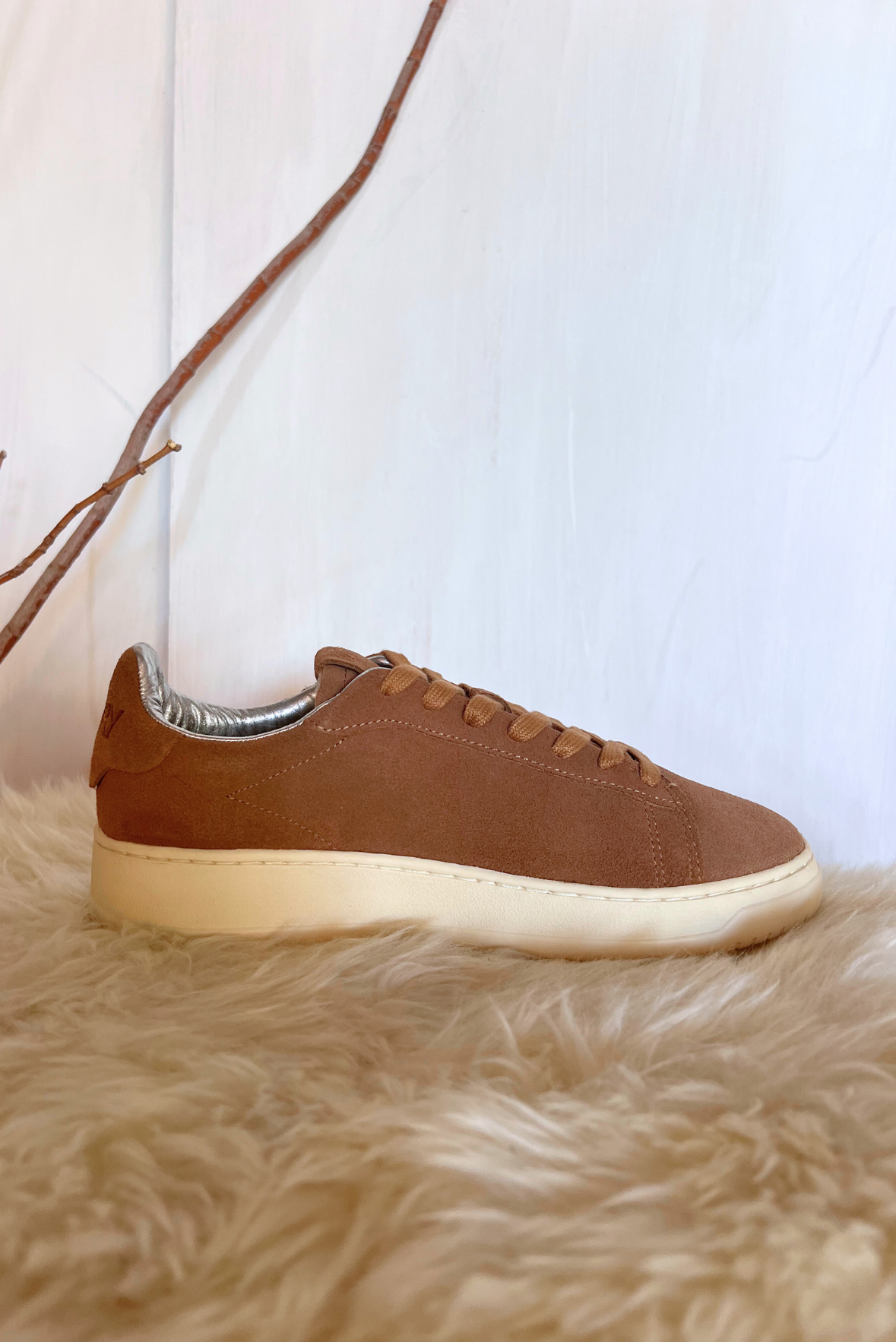 Sneakers Dallas con ricami