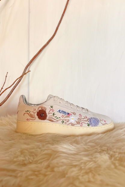 Sneakers Dallas con ricami