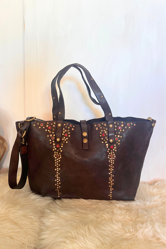 Shopper in pelle e borchie