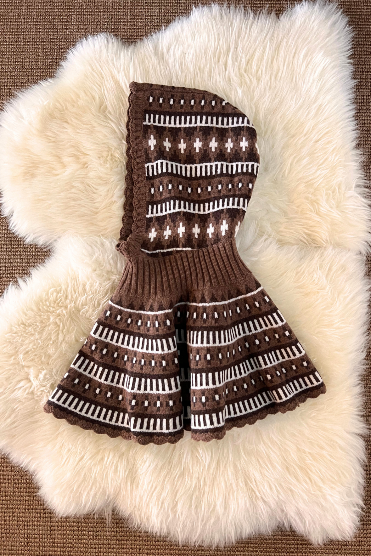 Balaclava con mantellina