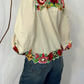 Camicia con ricami floreali