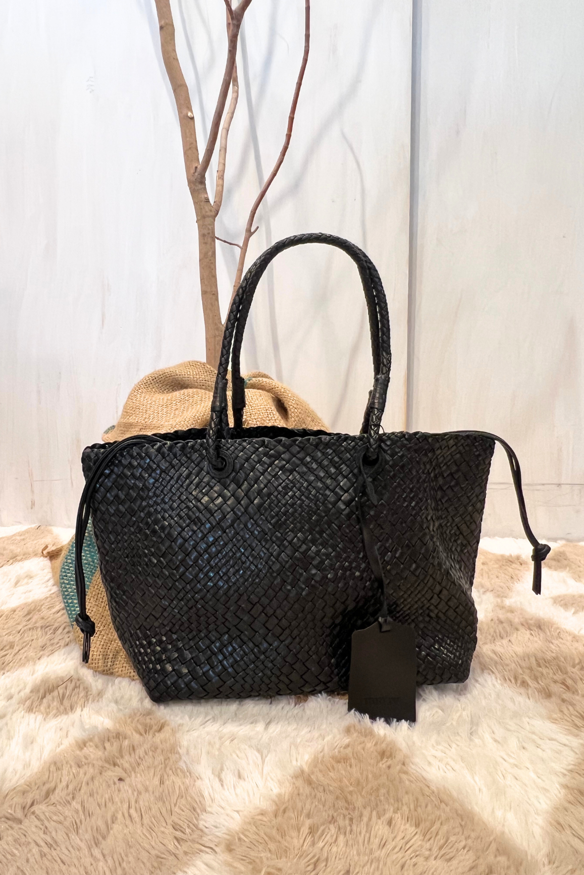 Shopper Bazika in pelle intrecciata