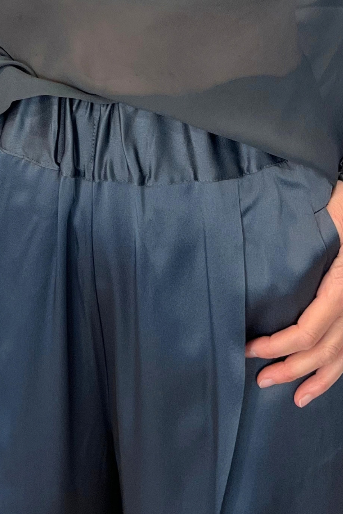 Pantalone palazzo in raso