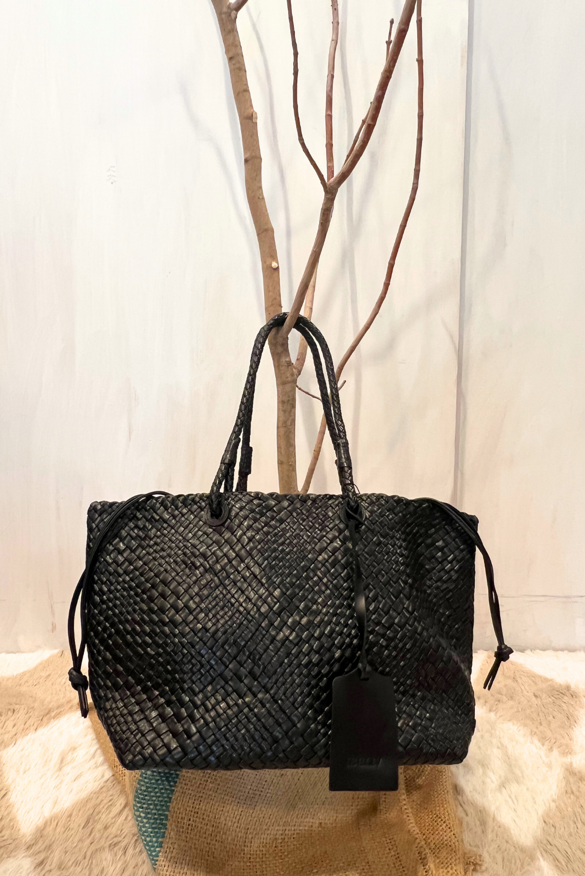 Shopper Bazika in pelle intrecciata