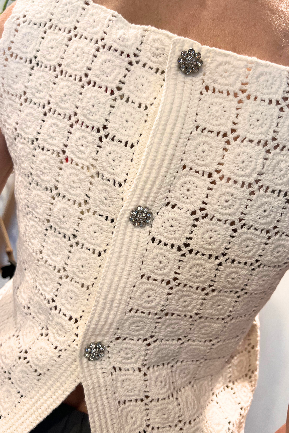 Top crochet bottoni gioiello