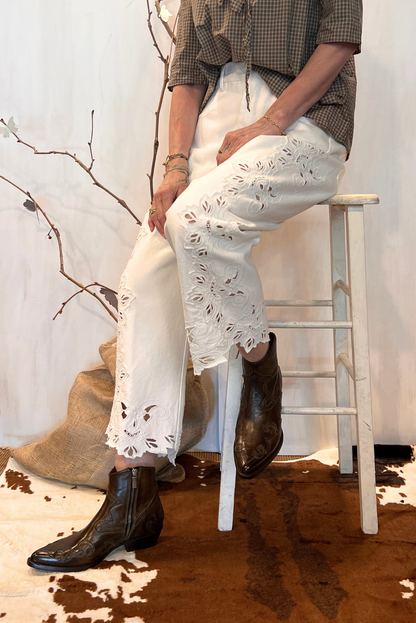Jeans baloon con ricami