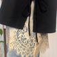 T-shirt over con spacchi laterali