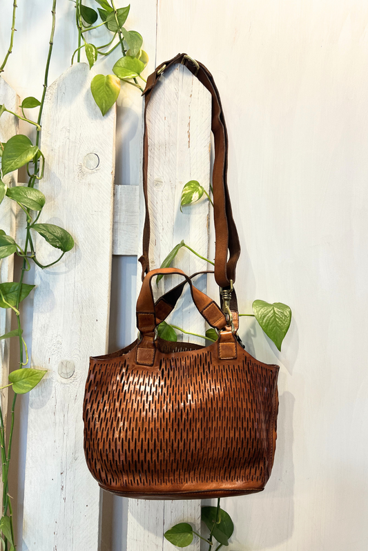 Borsa in pelle laserata