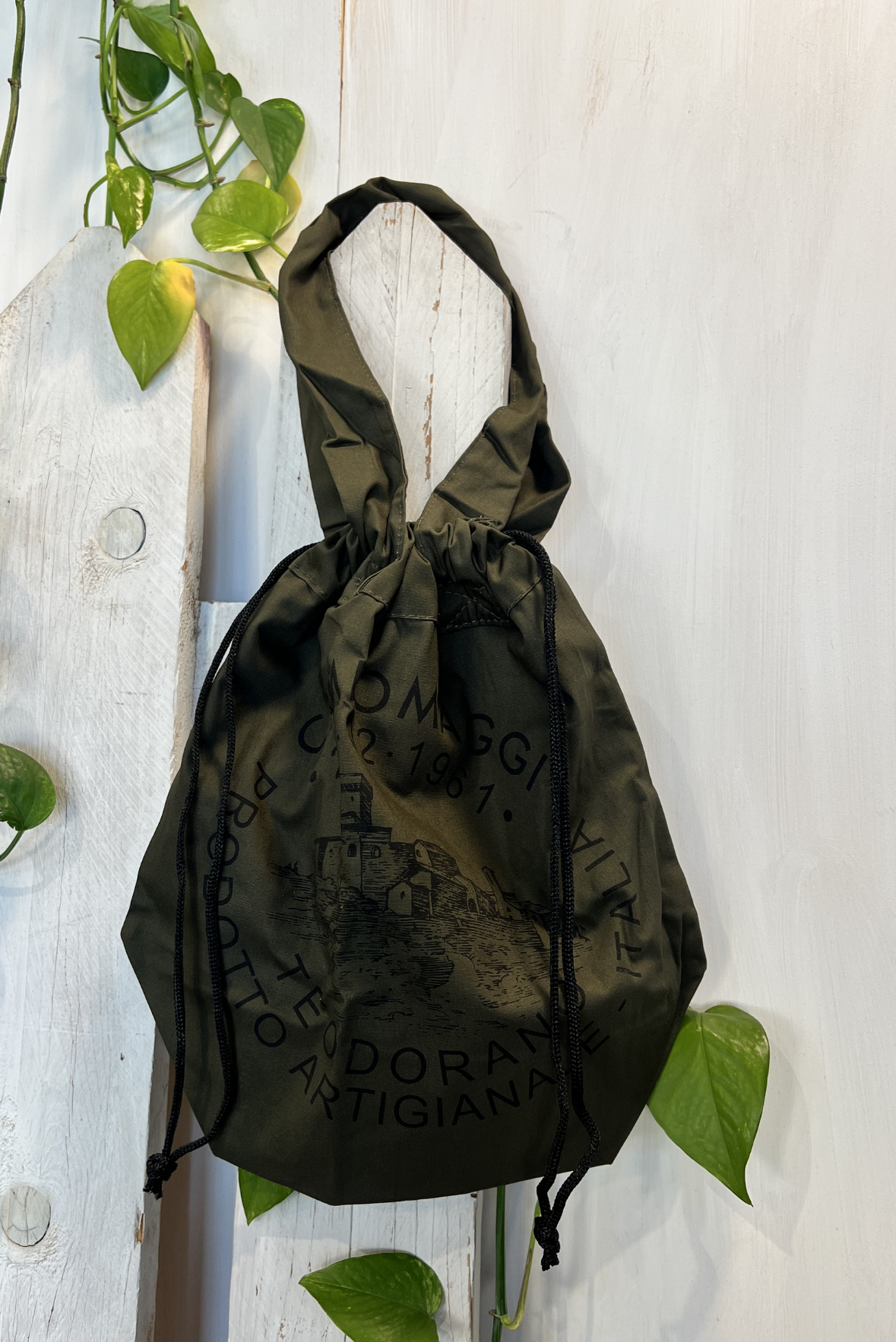 Borsa in pelle laserata