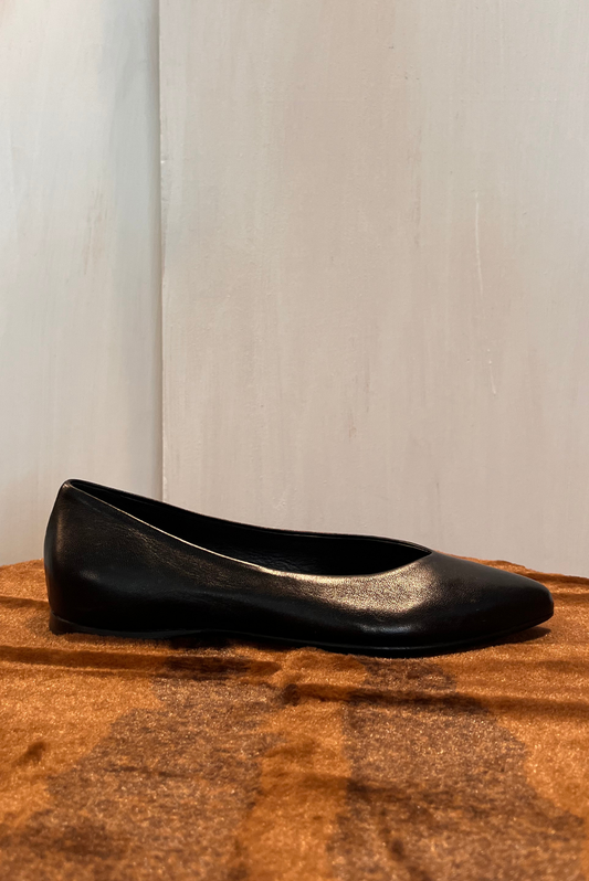 Ballerina in pelle