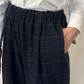 Pantalone con pinces in lana