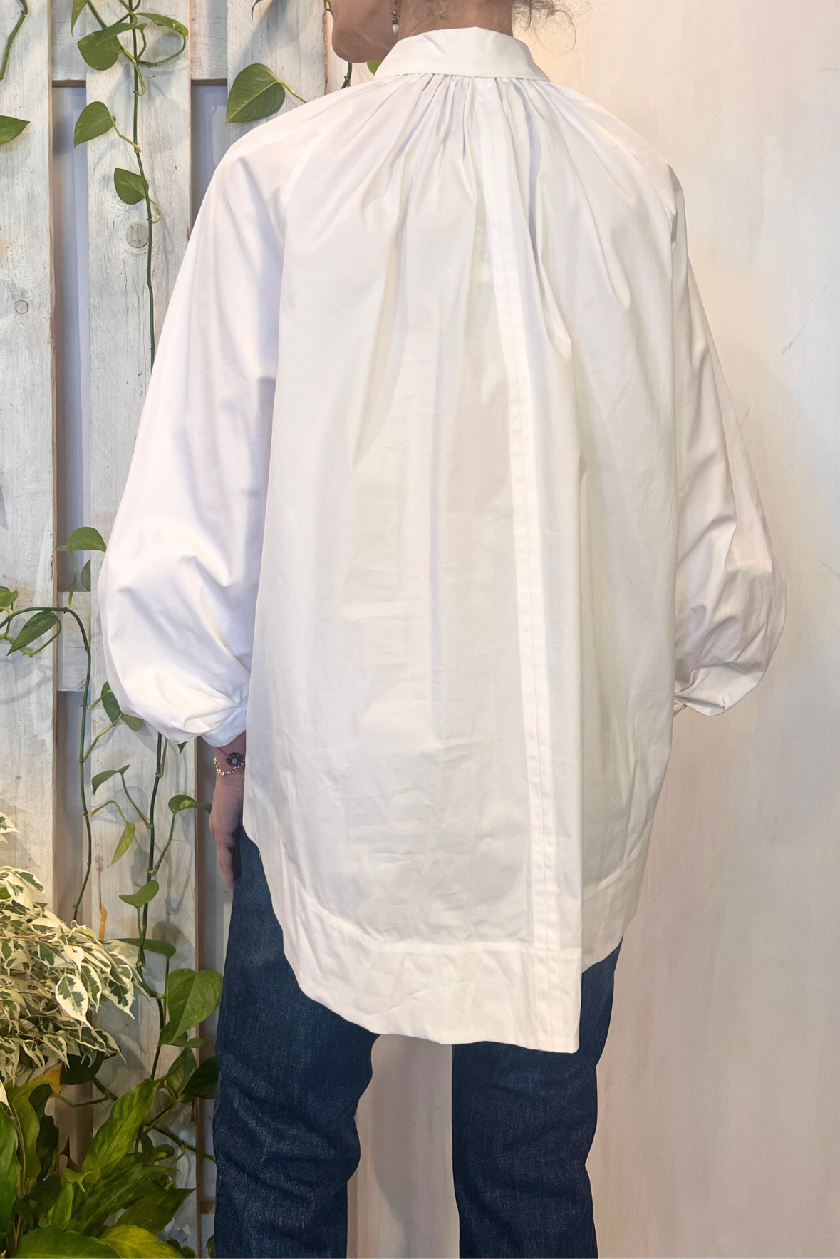 Blusa over maniche a palloncino