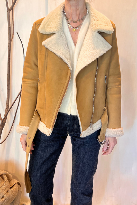 Montone biker in pelle