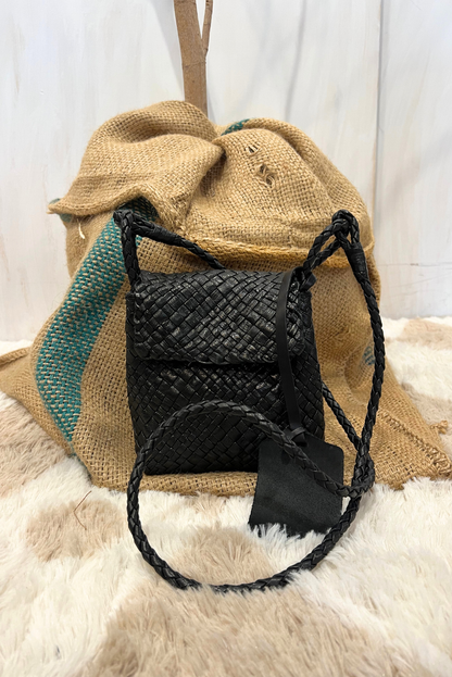Tracolla Romance in pelle intrecciata