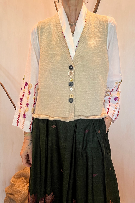 Gilet con bottoni