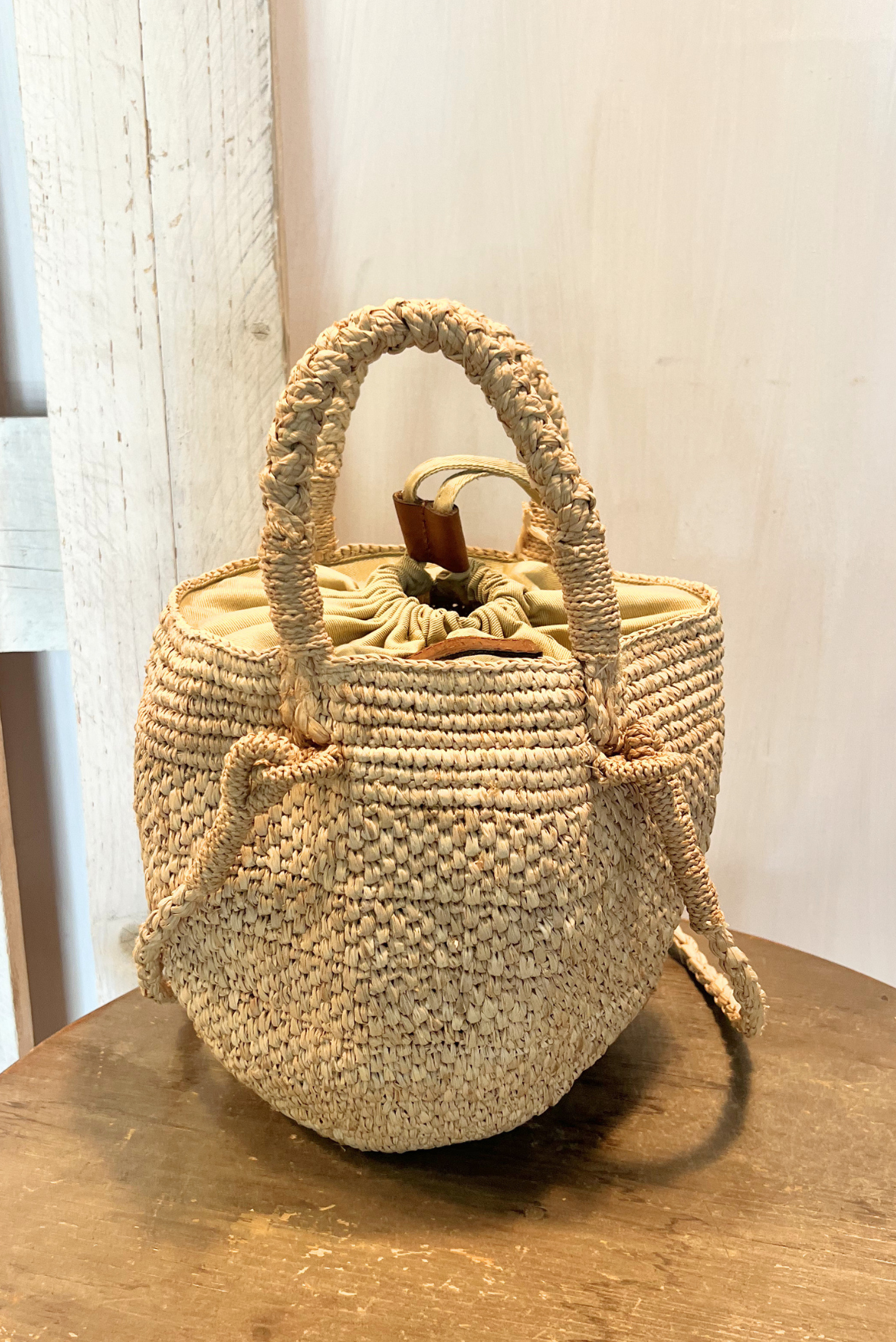 Shopper in rafia doppi manici