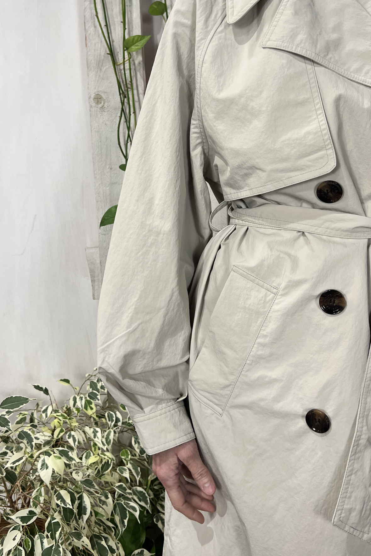 Trench in nylon