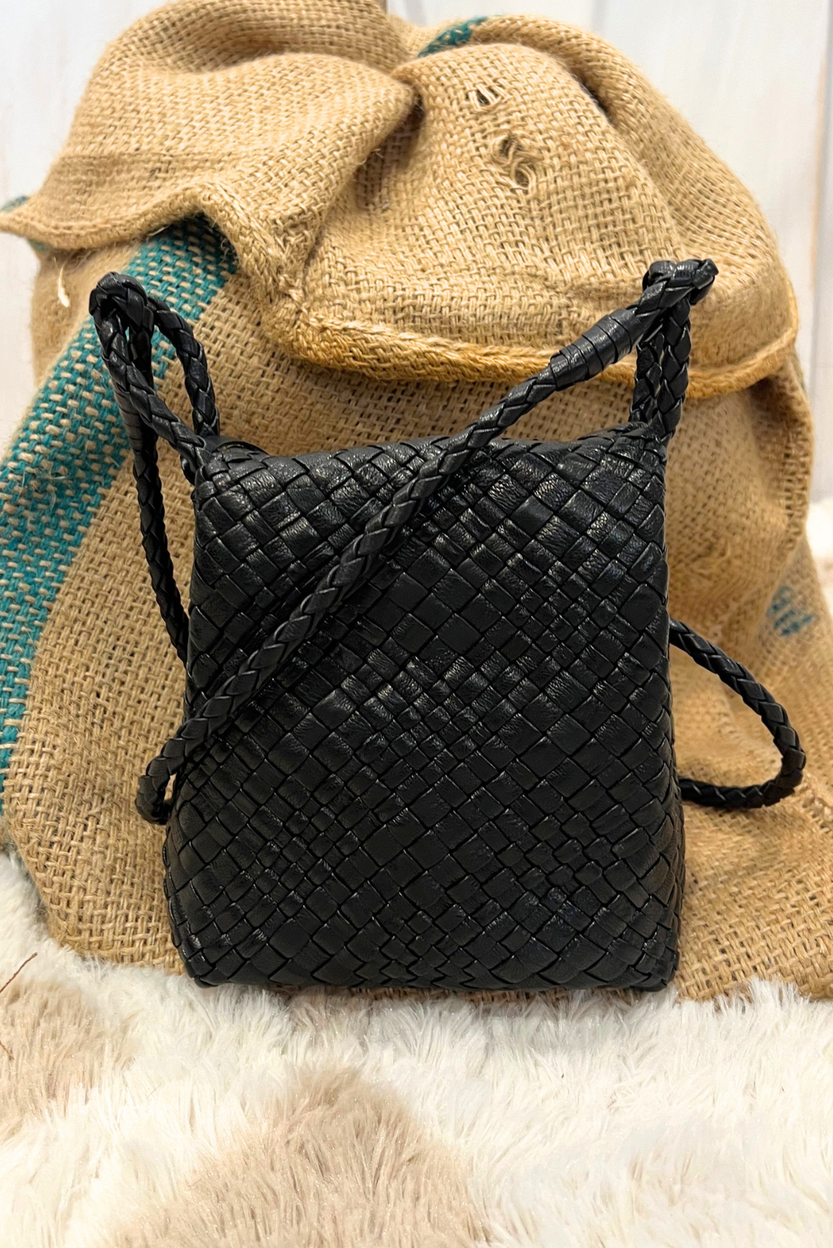 Tracolla Romance in pelle intrecciata