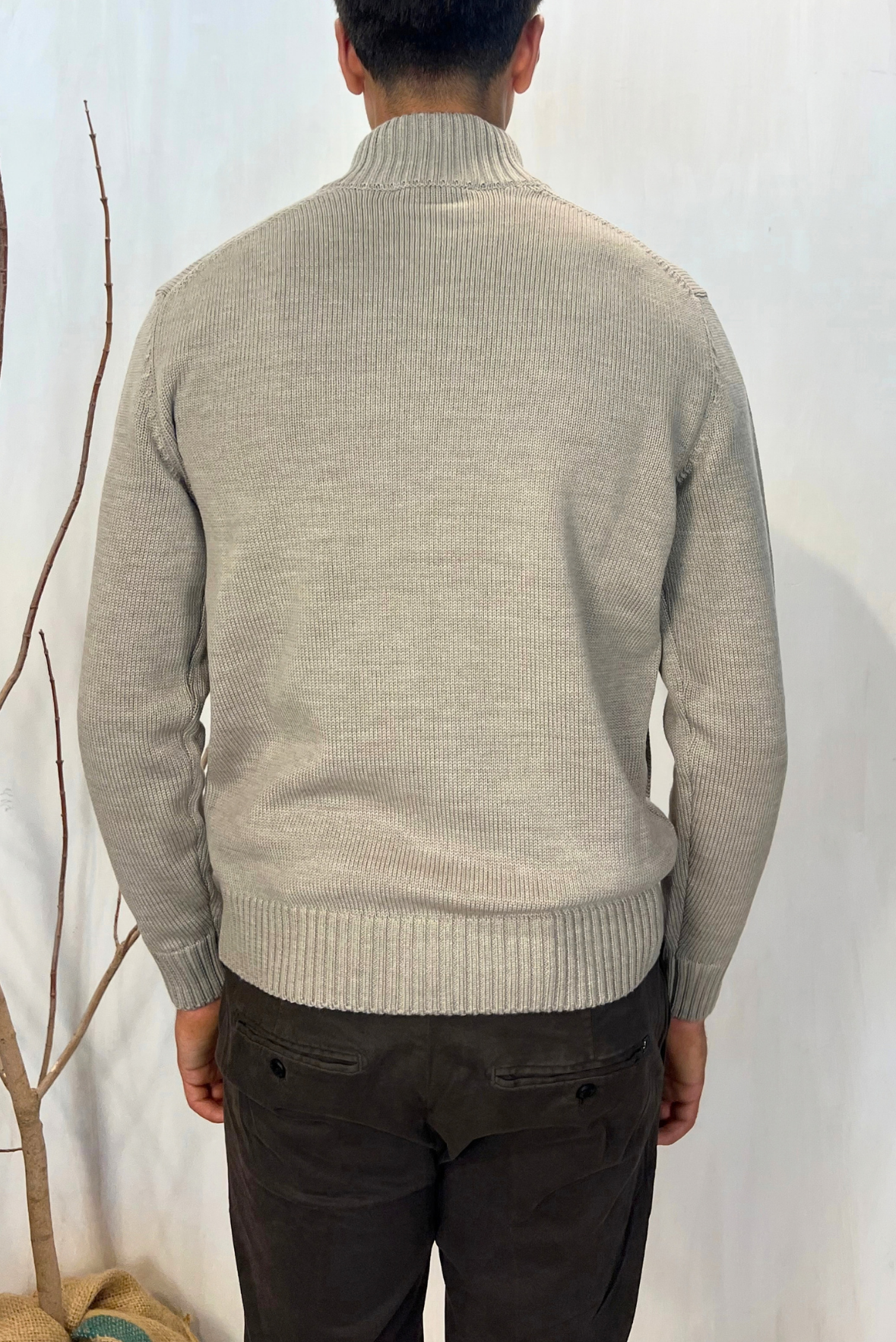 Cardigan in lana vergine