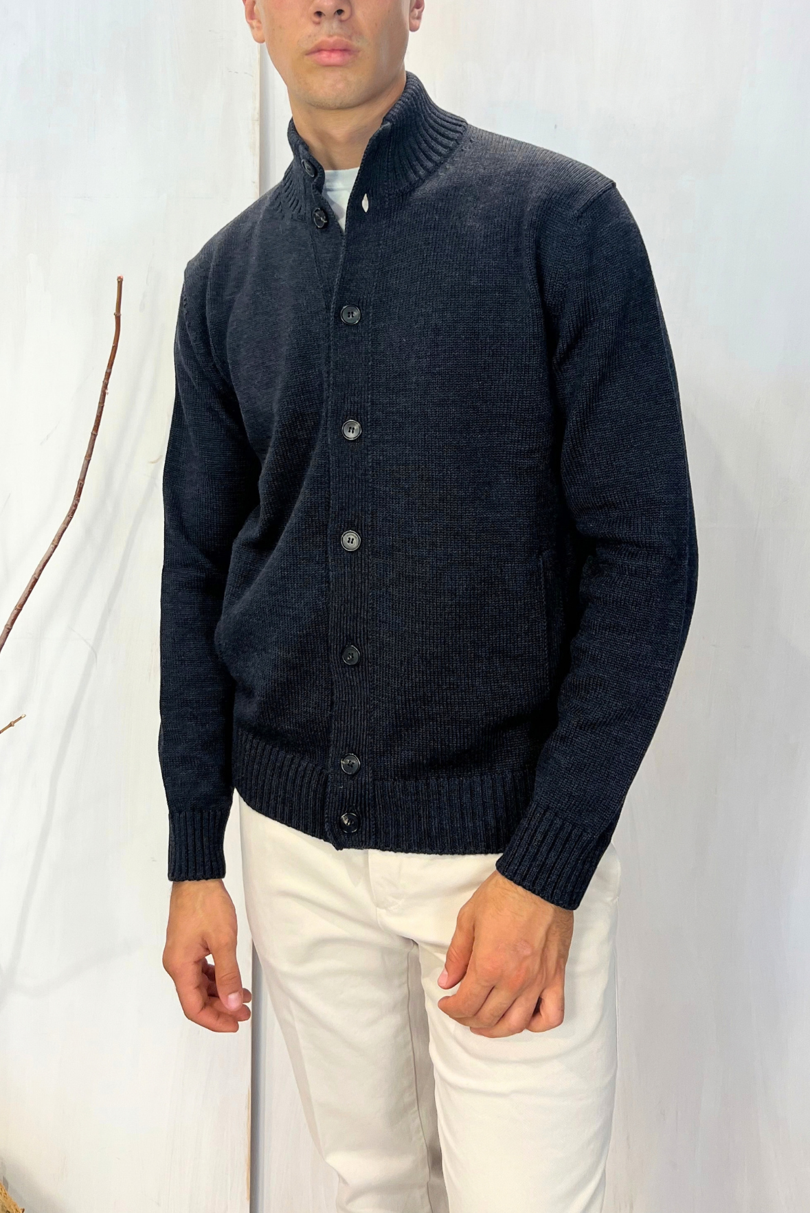 Cardigan in lana vergine