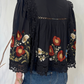 Blusa con ricami e pizzo