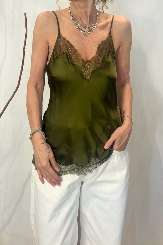 Top in seta e pizzo