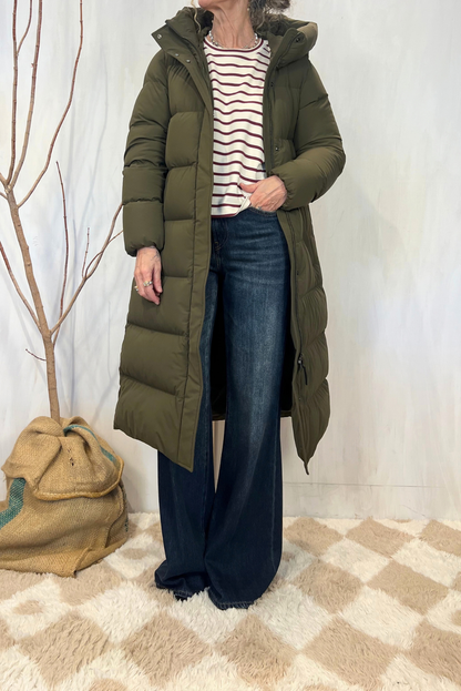 Piumino lungo con cappuccio